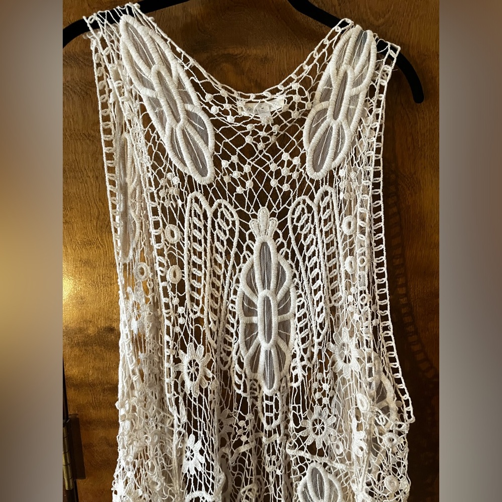 Lace maxi vest boho style